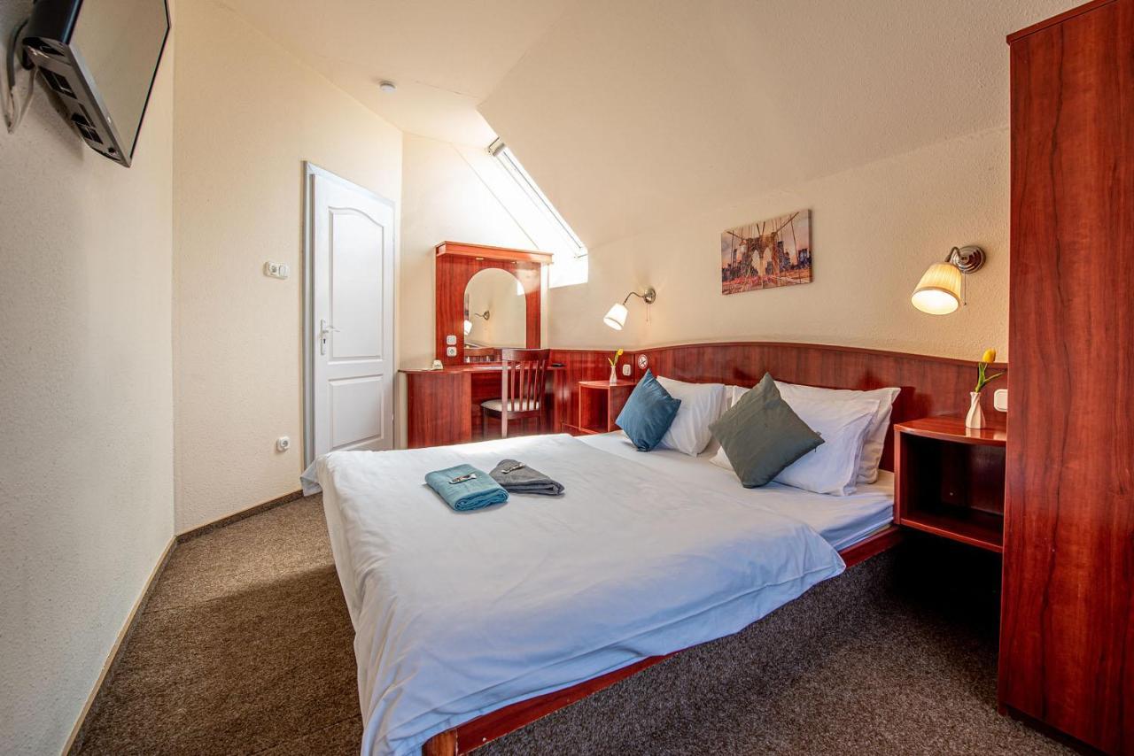 Bed & Breakfast Korona Panzio Budapest
